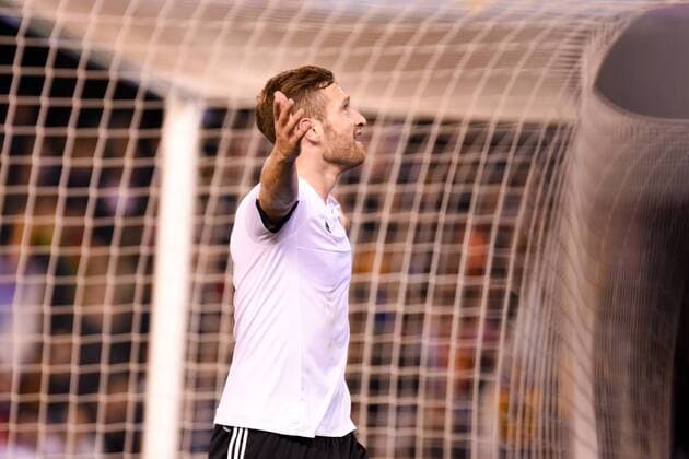Valencia s Shkodran Mustafi during Champions league match. December 9, 2015. (2015120926)