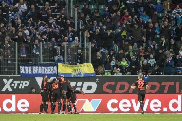Fußball, Bundesliga, VfL Wolfsburg - Hamburger SV; Nicolai Müller (HSV, 27) Jubel, Torjubel, Freude, Emotion, Torerfolg, Aktion, action, goal, goal celebration, celebrates. xtgx