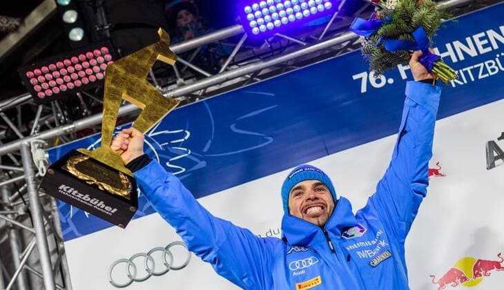 Kitzbuehel 23.01.2016, Streif, Kitzbuehel, AUT, FIS Weltcup Ski Alpin, Kitzbuehel, Abfahrt, Herren, Siegerehrung, im Bild Sieger Peter Fill (ITA) Winner Peter Fill of Italy during award winner ceremony for the men s Downhill Race of Kitzbuehel FIS Ski Alpine World Cup at the Streif in Kitzbuehel, Austria on 2016 01 23. EX_JFK