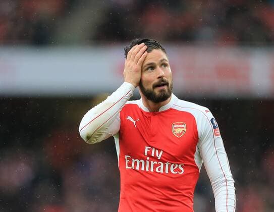 Arsenal s Olivier Giroud looks on dejected FA Cup 5th Round - Arsenal vs Hull City - Emirates Stadium -England - 20th February 2016 - Picture David Klein Sportimage EDITORIAL USE ONLY. No use with unauthorised audio, video, data, fixture lists, club league logos or live services. Online in-match use limited to 120 images, no video emulation. No use in betting, games or single club league player publications.