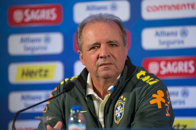 Vado (Trainer Brasilien) Albufeira, Portugal, 08.03.2016 - Fussball, Frauenfussball, Algarve Cup 2016, Abschlusspressekonferenz, Fussball, Frauenfussball, Algarve Cup 2016, Abschlusspressekonferenz, xKLx