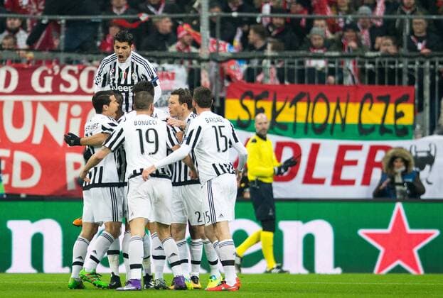 Muenchen 16.03.2016, Allianz Arena, Muenchen, GER, UEFA CL, FC Bayern Muenchen vs Juventus Turin, Achtelfinale, Rueckspiel, im Bild Jubel bei Juventus nach dem 0:1 Paul Pogba (Juventus) during the UEFA Champions League Round of 16, 2nd Leg match between FC Bayern Munich and Juventus Turin at the Allianz Arena in Munich, Germany on 2016 03 16. EP_gro