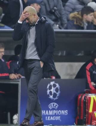 Trainer Cheftrainer Pep GUARDIOLA (FCB) Emotionen, Gefuehle, Reaktion, Wut, wuetend, schrei, Wutausbruch, Aktion gestikuliert und gibt Anweisungen, Aktion, Einzelbild, Gestik, Geste, Handbewegung, zeigen, deuten FC BAYERN MUENCHEN - JUVENTUS TURIN 4-2 Achtelfinale, Football UEFA Champions League, Munich, 16.03.2016 CL Saison 2015 2016