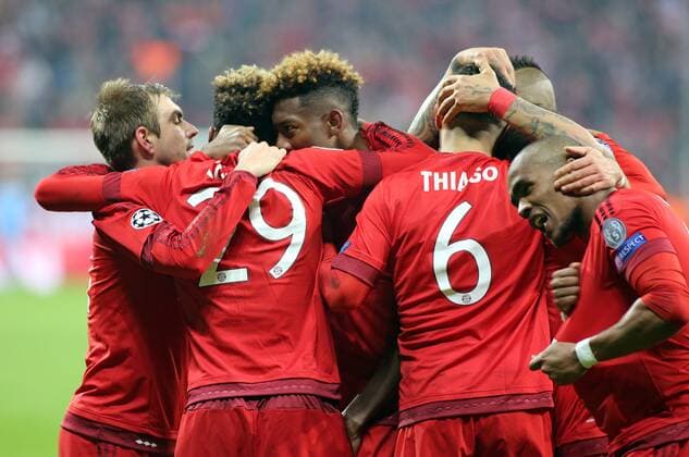 Fussball, Champions League, 2015 2016, Herren, Achtelfinale, Rückspiel, 16.03.2016, FC Bayern München - Juventus Turin 4-2, nach Verlängerung, v.l. Aktion, Freude, jubeln, Jubel nach Tor zum 4-2, Philipp Lahm, FC Bayern München, Kingsley Coman, FC Bayern München, David Alaba, FC Bayern München, Thiago Alcantara, FC Bayern München, Douglas Costa, FC Bayern München, xklausxschillingerx