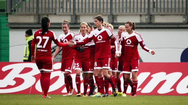 Fußball, Allianz Frauen Bundesliga, VfL Wolfsburg - 1. FFC Frankfurt; Jubel, Torjubel, Freude, Emotion, Torerfolg, Aktion, action, goal, goal celebration, celebrates nach 0:1 durch Dzsenifer Marozsan (Frankfurt, 10). xtgx