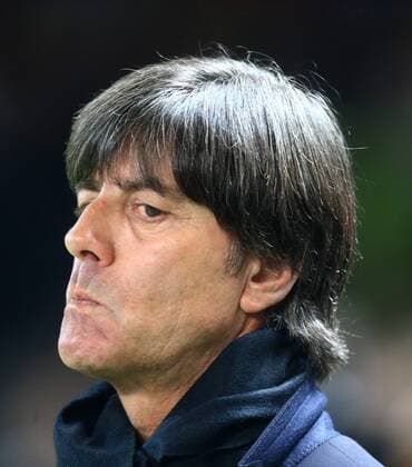 Joachim Löw (Trainer Deutschland), vor dem Spiel Deutschland - England Freundschaftsspiel ,Fussball, Nationalmannschaft, DFB, 2016, Fußball, Fussball, soccer, Herren, Männer, Maenner, Deutschland, Germany, Ergebnis Berlin, 26.3.2016