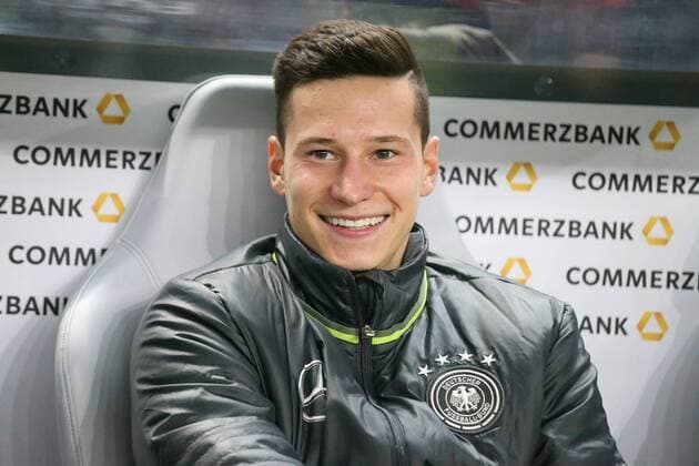 Berlin, Fussball, Soccer, DFB, Länderspiel, Testspiel, Freundschaftsspiel, Deutschland - England, 26.03.2016, Olympiastadion Berlin, Julian Draxler, DEutschland,