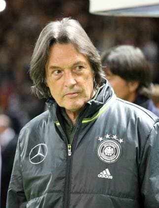 Berlin, Fussball, Soccer, DFB, Länderspiel, Testspiel, Freundschaftsspiel, Deutschland - England, 26.03.2016, Olympiastadion Berlin, Hans Wilhelm Müller-wohlfahrt, DFB Arzt