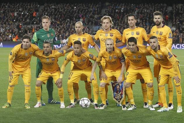 FC Barcelona Barca s team photo with Marc-Andre Ter Stegen, Javier Mascherano, Ivan Rakitic, Sergio Busquets, Gerard Pique, Leo Messi, Dani Alves, Neymar Santos Jr, Andres Iniesta, Luis Suarez and Jordi Alba during Champions League 2015 2016 match. April 5,2016. (20160405102)