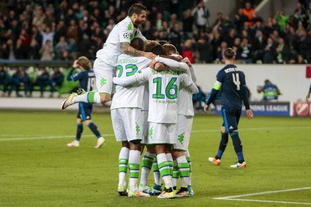 Fußball, UEFA Champions League, VfL Wolfsburg - Real Madrid CF; Vierinha (Wolfsburg, 8) Jubel, Torjubel, Freude, Emotion, Torerfolg, Aktion, action, goal, goal celebration, celebrates mit Maximilian Arnold (Wolfsburg, 27). xtgx