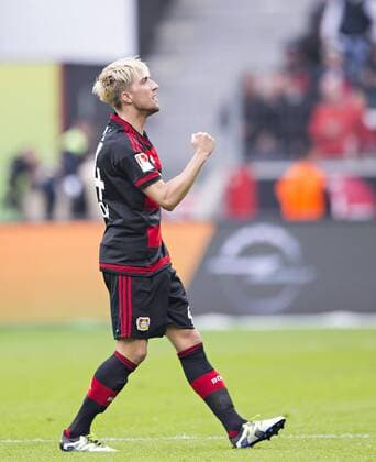 Leverkusen, 16.04.2016, BayArena Torjubel: Kevin Kampl (Bayer) Bayer Leverkusen - Eintracht Frankfurt mm