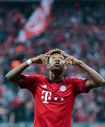03.05.2016, Allianz Arena, Muenchen, GER, UEFA CL, FC Bayern Muenchen vs Atletico Madrid, Halbfinale, Rueckspiel, im Bild Torjubel Bayern Muenchen nach dem 1:0 durch Xabi Alonso (FC Bayern Muenchen), David Alaba (FC Bayern Muenchen) Goal Celebration after the Opening Goal from Xabi Alonso (FC Bayern Muenchen) David Alaba (FC Bayern Muenchen) during the UEFA Champions League semi Final, 2nd Leg match between FC Bayern Munich and Atletico Madrid at the Allianz Arena in Muenchen, Germany on 2016 05 03. Muenchen EP_fei