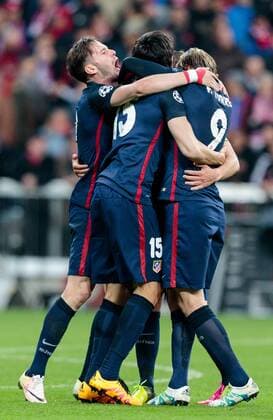 03.05.2016, Allianz Arena, Muenchen, GER, UEFA CL, FC Bayern Muenchen vs Atletico Madrid, Halbfinale, Rueckspiel, im Bild Jubel nach Schlusspfiff, Saul (Atletico Madrid), Stefan Savic (Atletico Madrid), Fernando Torres (Atletico Madrid) Atletico celebrate Saul (Atletico Madrid) Stefan Savic (Atletico Madrid) Fernando Torres (Atletico Madrid) during the UEFA Champions League semi Final, 2nd Leg match between FC Bayern Munich and Atletico Madrid at the Allianz Arena in Muenchen, Germany on 2016 05 03. Muenchen EP_fei