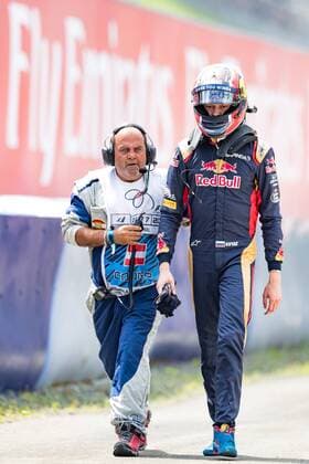 Formel 1, GP von Österreich, Crash von Daniil Kwjat 02.07.2016, Red Bull Ring, Spielberg, AUT, FIA, Formel 1, Grosser Preis von Oesterreich, Qualifying, im Bild Unfall von Daniil Kvyat (RUS) Scuderia Toro Rosso accident of Russian Formula One driver Daniil Kvyat of Scuderia Toro Rosso during the Qualifying for the Austrian Formula One Grand Prix at the Red Bull Ring in Spielberg, Austria on 2016 07 02. -Pressefoto Spielberg EP_gro