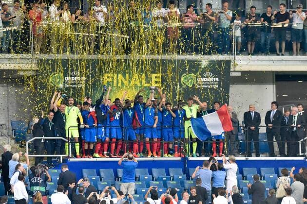 GER, UEFA U19 2016, Finale, Frankreich (FRA) vs Italien (ITA) 24.07.2016, Rhein-Neckar-Arena, Sinsheim, GER, UEFA U19 EURO 2016, Finale, France (FRA) vs Italy (ITA), picture shows im Bild: Frankreich feiert den EM-Sieg Foto © nordphoto Fabisch nordphotox xFabisch