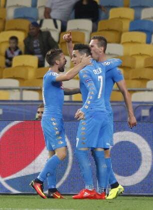 Fußball, CL, Dynamo Kiew - SSC Neapel September 13, 2016 - Kiev, Ukraine - Napoli players celebrate a goal during the UEFA Champions League,group B, football match between Dynamo Kyiv and SSC Napoli,at the Olimpiyskiy stadium,in Kiev, Ukraine, 13 September,2016. FC Dynamo Kyiv v SSC Napoli - UEFA Champions League - ZUMAn230