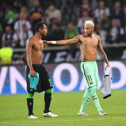 Fussball, UEFA Champions League, Saison 2016 2017, Spieltag 2, Borussia Mönchengladbach vs FC Barcelona Barca 28.09.2016, Stadion am Borussia Park, Raffael, Borussia Mönchengladbach, Neymar, FC Barcelona,