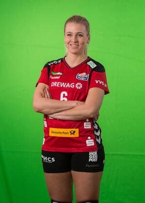 Lucie Smutna, Mannschaftsfoto, Teamfoto, Shooting in der Gläsernen Manufaktur von Volkswagen in Dresden, 12.10.2016, Dresdner SC, Volleyball, 1. Bundesliga Frauen, 1. Liga, DSC, Saison 2016 2017,