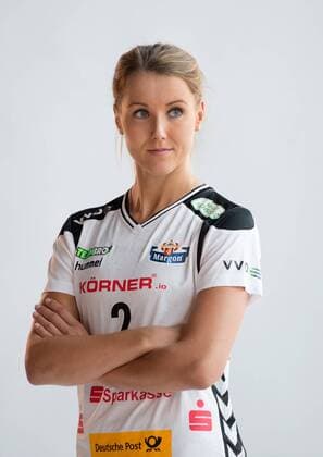 Mareen Apitz, Fotoshooting, Shooting in der Gläsernen Manufaktur von Volkswagen in Dresden, 12.10.2016, Dresdner SC, Volleyball, 1. Bundesliga Frauen, 1. Liga, DSC, Saison 2016 2017,