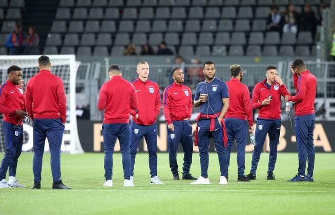 Fußball Länderspiel: Deutschland - England am 22.03.2017, International Friendly Länderspiel Germany - England, Signal Iduna Park Dortmund, Germany, xmdx, freundschaftsspiel, testspiel, germany, england, dfb, nationalmannschaft, die mannschaft, englische Mannschaft trifft am Stadion ein Deutschland - England