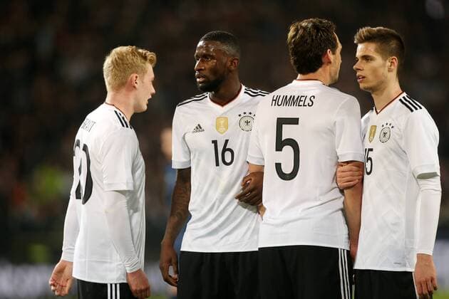 Fußball Länderspiel: Deutschland - England am 22.03.2017, International Friendly Länderspiel Germany - England, Signal Iduna Park Dortmund, Germany, xmdx, freundschaftsspiel, testspiel, germany, england, dfb, nationalmannschaft, die mannschaft, Julian BRANDT (20, Deutschland, Germany), Antonio RUEDIGER RÜDIGER (16, Deutchland, Germany), Mats HUMMELS (5, Deutschland, Germany), Julian WEIGL (15, Deutschland, Germany) Deutschland - England