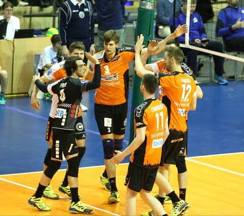 GER, CEV, BR VOLLEYS VS. Dynamo Moskau 05.04.2017, Max Schmeling Halle, Berlin, GER, CEV, BR VOLLEYS VS. Dynamo Moskau, im Bild Robert Kromm (BR Volleys 3), Luke Perry (BR Volleys 4), Ruben Schott (BR Volleys 13), Tsimafei Zhukouski (BR Volleys 11), Paul Carroll (BR Volleys 12), Aleksander Okolic (BR Volleys 1) nordphotox xEngler