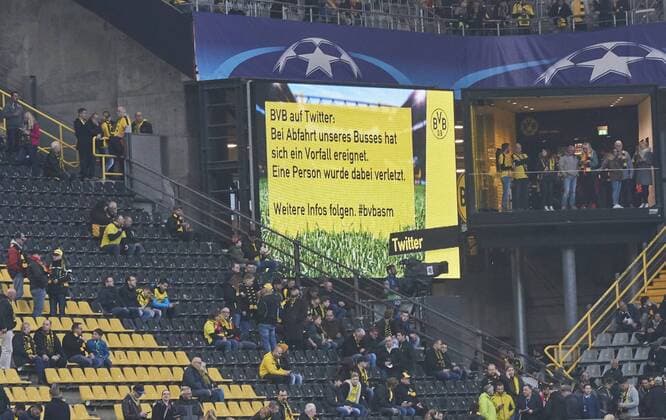 Hinweis auf Vorkommnis mit BVB Anzeigetafel, Screen, Screenboard, digital, LED, Anzeige, Monitor,Ergebnis, Endergebnis BORUSSIA DORTMUND - AS MONACO Fussball UEFA Champions League, Viertelfinale in Dortmund, 11.04.2017 CL Saison 2016 2017, BVB