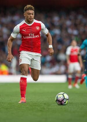 Alex Oxlade-Chamberlain of Arsenal during the Premier League match between Arsenal and Swansea City at the Emirates Stadium, London, England on 15 October 2016. Copyright: xVincexxMignottx 12190066