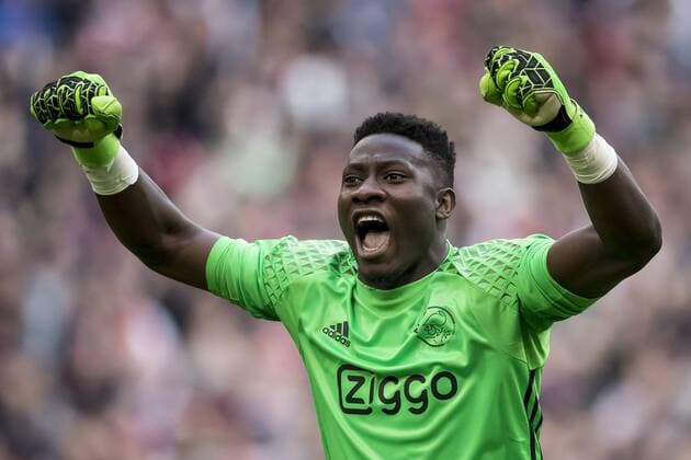 Bilder des Tages - SPORT 03.05.2017, Amsterdam Arena, Amsterdam, NED, UEFA EL, Ajax Amsterdam vs Olympique Lyon, Halbfinale, Hinspiel, im Bild Andre Onana of Ajax Amsterdam celebrating 1-0 Andre Onana of Ajax Amsterdam celebrating 1-0 during the UEFA Europa League semi final, 1st leg match between Ajax Amsterdam and Olympique Lyon at the Amsterdam Arena in Amsterdam, Netherlands on 2017 05 03. Amsterdam EP_fil