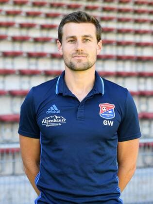 Athletic Trainer Georg Wallner (Unterhaching) Einzelbild, Aktion, Action, Porträt, Portrait, Fußball, GER, 3.Liga, Porträttermin 2017 2018, SpVgg Unterhaching, xslx