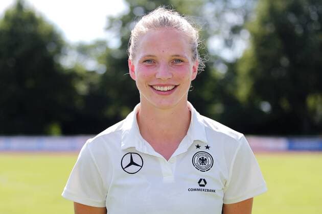 Tabea Kemme (DFB-Frauen, 22), Porträt, Portrait, Einzelbild, Vorstellung, Präsentation, Europameisterschaft 2017, EM-Kader der DFB-Frauen zur UEFA Women s EURO 2017, Deutschland, Deutscher Kader, Fussball, Frauen, Fototermin DFB-Frauen, EM-Kader 2017, xozx