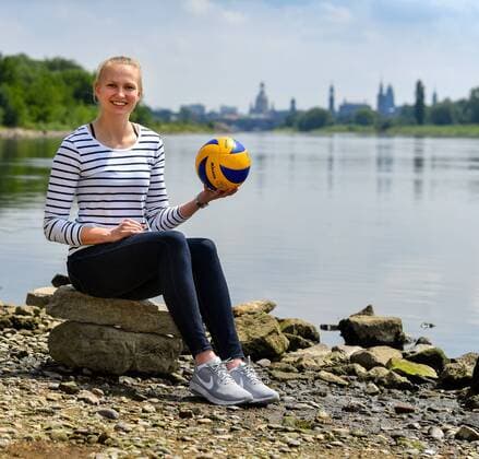 Volleyball, Dresdner SC - Shooting Neuzugang Piia Korhonen in Dresden-Pieschen an der Elbe, Dresdner SC , Volleyball, 1. Bundesliga Frauen, 1. Liga, DSC, Saison 2017 2018, Dresden, 11.07.2017,