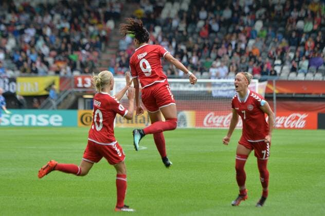Jubel, Freuen, celebrate, happy, cheer , Goal Celebration Nadia Nadim (Daenemark, Denmark) (9) springt Jubelnd hoch, Fussball, UEFA Women s EURO 2017, Viertelfinale, Deutschland - Dänemark, xmkx