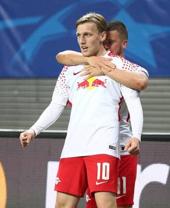 RB Leipzig - Monaco Fussball Champions League Leipzig, 13.09.2017, Red Bull Arena, Fussball, UEFA Champions League, Gruppe G, 1.Spieltag , RB Leipzig vs. AS Monaco , Tor für RB Leipzig, Torjubel nach dem Treffer zum 1:0 durch Torschütze Emil Forsberg (10, RB Leipzig) umarmt von Diego Demme (31, RB Leipzig) . ,