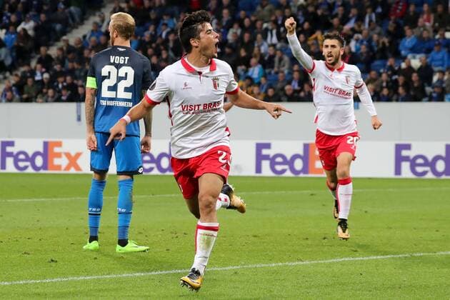 Torschütze Joao Carlos (Braga, 23) jubelt über das Tor zum 1:1, Jubel, Torjubel, Torerfolg, celebrate the goal, goal, celebration, Jubel ueber das Tor, optimistisch, Action, Aktion, Fussball, UEFA Europa League, TSG 1899 Hoffenheim - SC Braga,