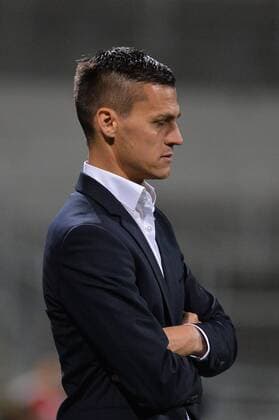Thomas Wörle (Trainer FC Bayern Muenchen) nach dem 0:1 mit geschlossenen Augen, enttäuscht, Enttäuschung, Frust, Frustration München (Munich), Deutschland (Germany), 11.10.2017, Fussball, UEFA Women s Champions League, FC Bayern München - FC Chelsea,