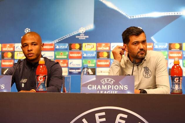 RB Leipzig - PK Champions League Leipzig, 16.10.2017, Red Bull Arena, Fussball, UEFA Champions League, Gruppe G, 3.Spieltag, Pressekonferenz am Vortag des Spiels , RB Leipzig vs. FC Porto , Im Bild v.l.: Yacine Brahimi (8, Porto) und Trainer Sergio Conceicao Conceicao (Porto) ,