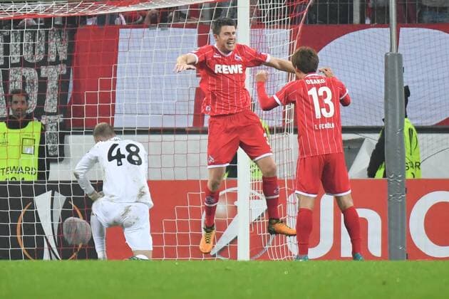 GER, 1. FC Köln (GER) vs. BATE Borisov (BLR) 02.11.2017, RheinEnergieSTADION, Köln, Europa Leaque, Gruppenphase, 4. Spieltag, GER, 1. FC Köln (GER) vs. BATE Borisov (BLR) im Bild: Torjubel Jubel Jubellauf, Dominique Heintz ( 3, 1.FC Koeln), freut sich