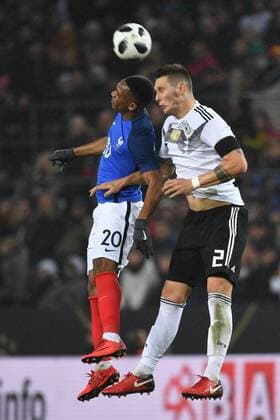 Fussball, Herren, Saison 2017 2018, Testspiel in Köln, Deutschland - Frankreich, Anthony Martial (Nr. 20, Frankreich), Niklas Süle (Nr. 2, Deutschland), 14.11.2017, Copyright: xMatthiasxKochx