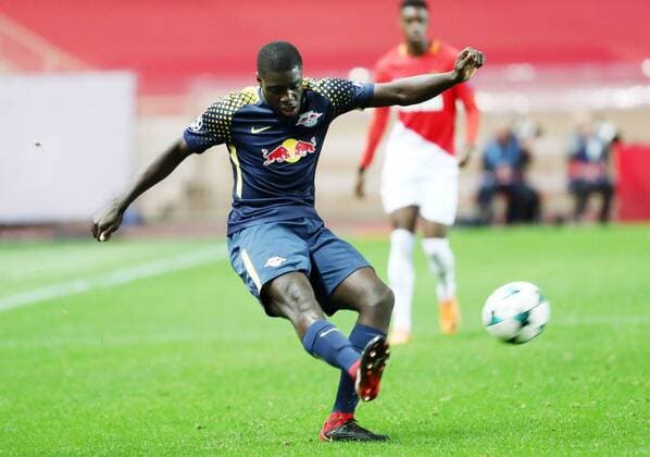AS Monaco - RB Leipzig Fussball Champions League Monaco, 21.11.2017, Stade Louis II, Fussball, Champions League, Gruppe G, 5. Spieltag , AS Monaco vs. RB Leipzig , Im Bild: Dayot Upamecano (5, Leipzig). ,
