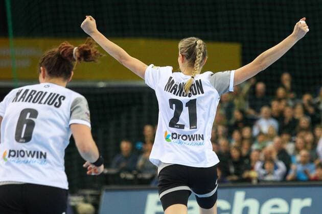 Germany Deutschland vs. Korea Suedkorea, 03.12.2017 23rd IHF Women s Handball World Championship WM Weltmeisterschaft Germany 2017, Preliminary round, Group D, Germany vs. Korea, Arena Leipzig. Handball Weltmeisterschaft der Frauen, Vorrunde, Gruppe D, Deutschland vs. Suedkorea. Im Bild: Nadja Mansson ( 21, GER), Jubel.