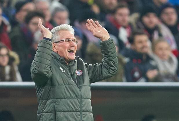 Trainer Cheftrainer Jupp HEYNCKES (FCB) ges Emotionen, Gefuehle, Reaktion, Wut, wuetend, schrei, Wutausbruch, Aktion FC BAYERN MUENCHEN - PARIS SG Gruppenphase Rueckspiel, Fussball UEFA Champions League, Muenchen, 05.12.2017 CL Saison 2017 2018, FCB, SG Paris,