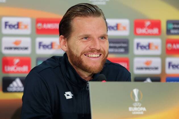 Eugen Polanski (Hoffenheim, 8), bei der Pressekonferenz, PK, press conference PK Pressekonferenz Pressetermin, Medientermin, Einzelbild, Aktion, Action, Porträt, Portrait, Freude, freundlich, fröhlich, strahlend, optimistisch, Fussball, UEFA Europa League, MD-1, TSG 1899 Hoffenheim - PFK Ludogorez Rasgrad 1945,