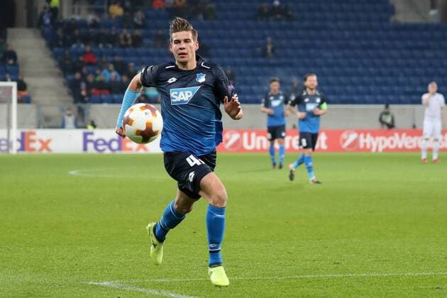 Alexander Rossipal (Hoffenheim, 42), am Ball, Spielszene, Freisteller, Ganzkörper, Einzelbild, Aktion, Action, Fussball, UEFA Europa League, TSG 1899 Hoffenheim - PFK Ludogorez Rasgrad 1945,