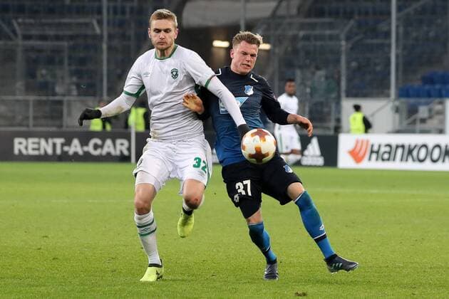 v.li.: Igor Plastun (Rasgrad, 32), Robin Hack (Hoffenheim, 37), Zweikampf, Duell, duel, tackle, tackling, Dynamik, Action, Aktion, Fussball, UEFA Europa League, TSG 1899 Hoffenheim - PFK Ludogorez Rasgrad 1945,