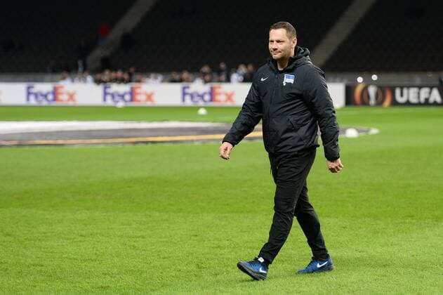 Fußball, EL, Hertha BSC - Östersunds FK Fussball, Herren, Saison 2017 2018, UEFA Europa League (Gruppe J, 6. Spieltag) in Berlin, Hertha BSC - Östersunds FK, Cheftrainer Pal Dardai (Hertha BSC) vor dem Spiel, 07.12.17, Copyright: xMichaelxHundtx xMatthiasxKochx