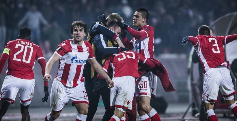 Fußball, EL, Roter Stern Belgrad - 1. FC Köln 7th December 2017, Rajko Mitic Stadium, Belgrade, Serbia, UEFA Europa League football, Red Star Belgrade versus FC Cologne; Defender Filip Stojkovic of Red Star Belgrade, Midfielder Mitchell Donald of Red Star Belgrade, Midfielder Branko Jovicic of Red Star Belgrade, Midfielder Slavoljub Srnic of Red Star Belgrade and Defender Vujadin savic of Red Star Belgrade celebrate their goal for 1-0 ActionPlus11959833