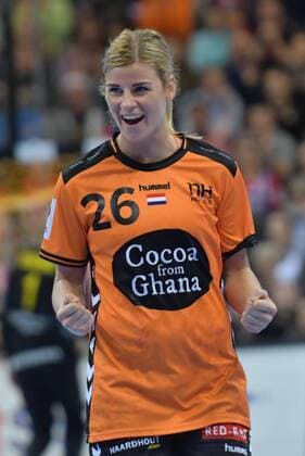 Handball, WM, Damen, Niederlande - Schweden GER, IHF WM 2017, Spiel um Platz 3, Schweden vs Niederlande 17.12.17, Barcleycard Arena Hamburg, GER, IHF WM 2017, Spiel um Platz 3, Schweden vs Niederlande, im Bild Angela Malestein(Niederlande 26) jubelt