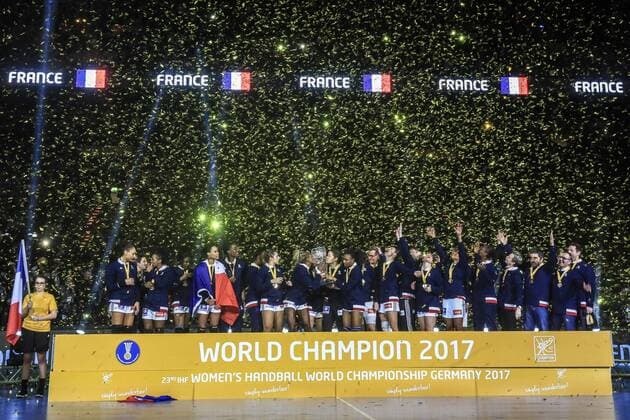 Handball, WM, Damen, Frankreich ist Weltmeister Deutschland, Hamburg , Barcleycard Arena , Handball , Weltmeisterschaft der Frauen , Spiel um Platz 3 , Schweden - Niederlande , Frankreich ist Frauen Weltmeister