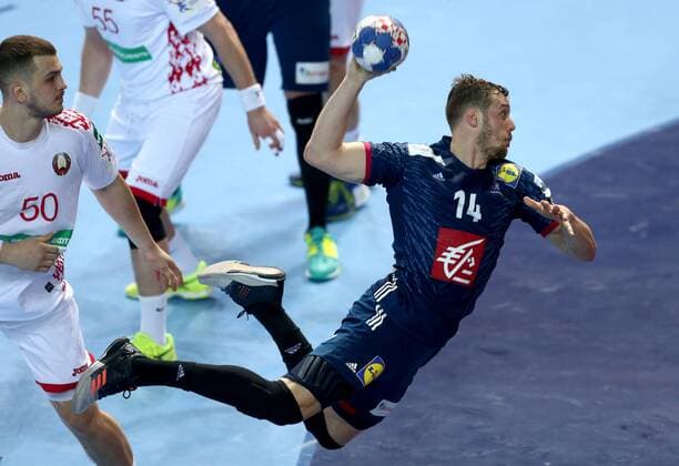Bilder des Tages - SPORT European Handball Championship, Group B, 3rd round, France - Belarus 16.01.2018., Zatika Centre, Porec, Croatia - 2018 European Men s Handball Championship, Group B, 3rd round, France - Belarus. Kentin Mahe, Artsem Karalek. IgorxKralj PIXSELL